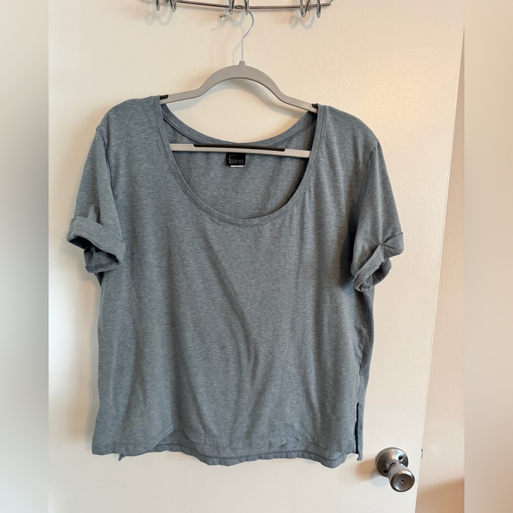 Felina Heather Gray Short Sleeve Scoop Neck Tee
